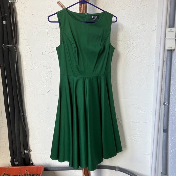 NWT Emerald Green Hepburn Swing Dress - Size Small - Picture 3 of 7